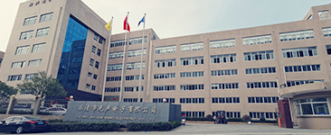 專(zhuān)業(yè)電子連接器，連接器/接插件，塑料件，汽車(chē)配件，